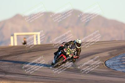 media/Dec-05-2025-CVMA Friday Practice (Fri) [[303bad9a84]]/3-Racer 3 (NRS)/Mock Race/